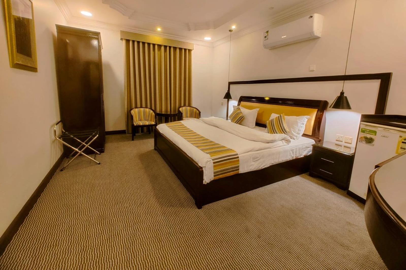Al Mokhmalia Serviced Apartments Medina Exteriör bild